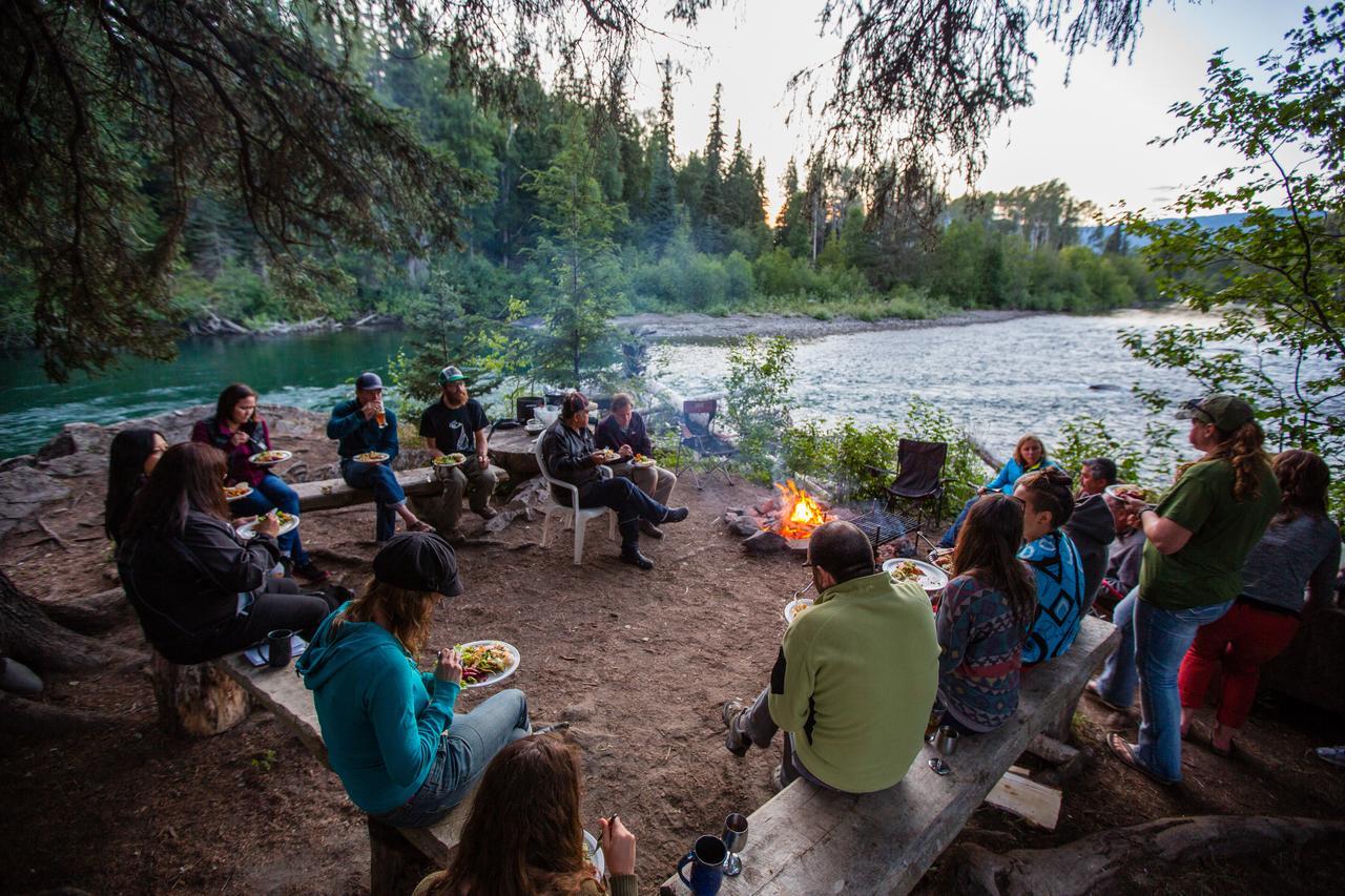 Bear Claw Lodge Kispiox Dış mekan fotoğraf