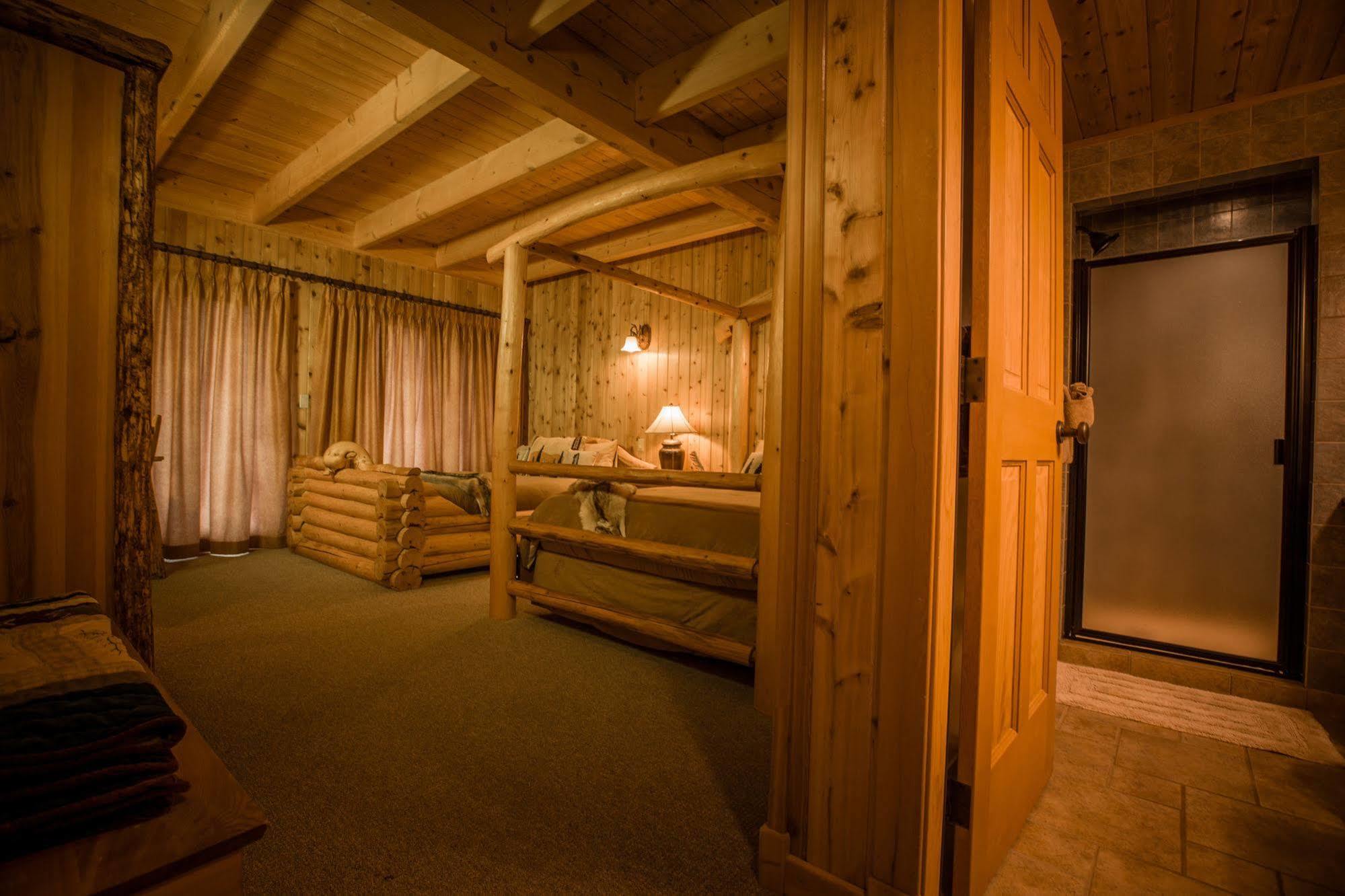 Bear Claw Lodge Kispiox Dış mekan fotoğraf