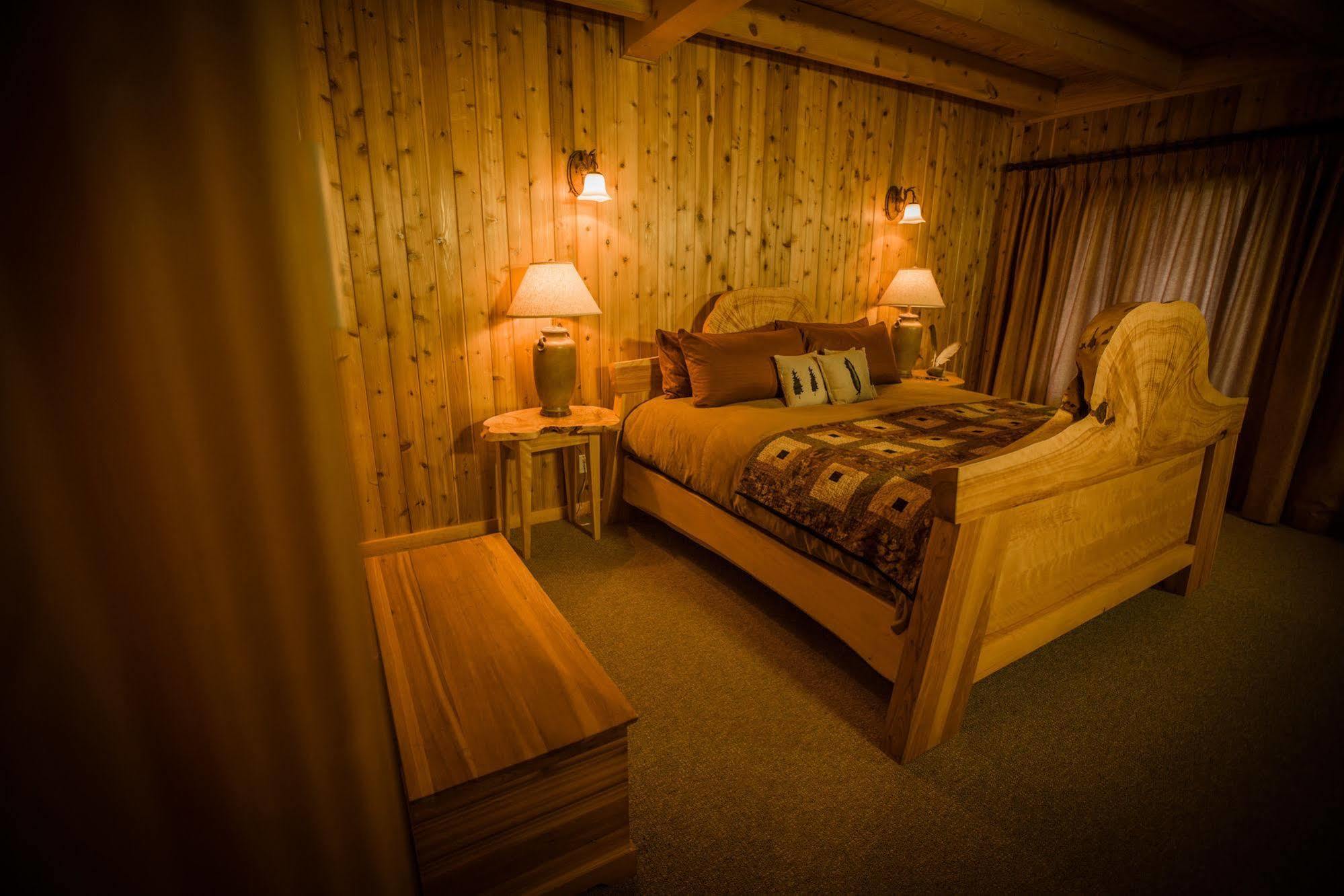 Bear Claw Lodge Kispiox Dış mekan fotoğraf